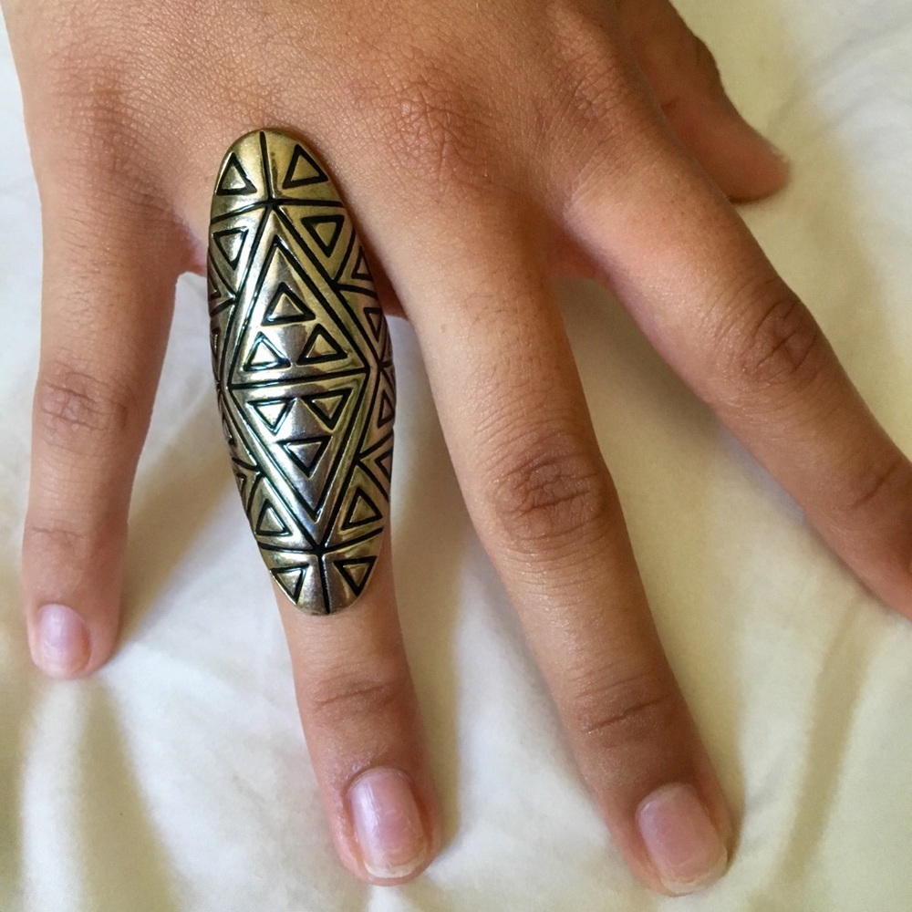 Aztec Ring - Picture 3 of 4